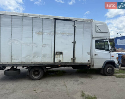 Белый Мерседес Варио, объемом двигателя 2.87 л и пробегом 670 тыс. км за 6000 $, фото 1 на Automoto.ua