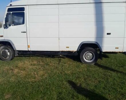 Белый Мерседес Варио, объемом двигателя 4.3 л и пробегом 485 тыс. км за 12500 $, фото 8 на Automoto.ua