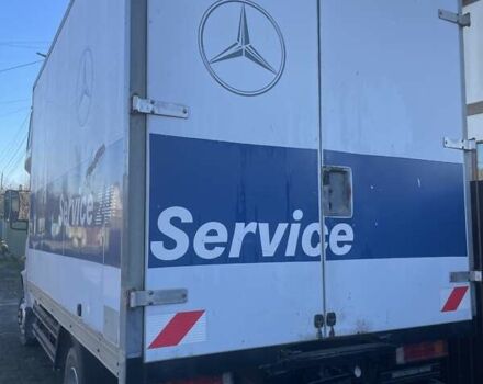 Белый Мерседес Варио, объемом двигателя 4.2 л и пробегом 350 тыс. км за 15000 $, фото 4 на Automoto.ua