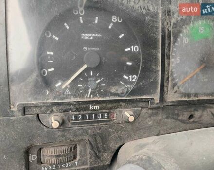 Белый Мерседес Варио, объемом двигателя 4.3 л и пробегом 550 тыс. км за 6800 $, фото 1 на Automoto.ua