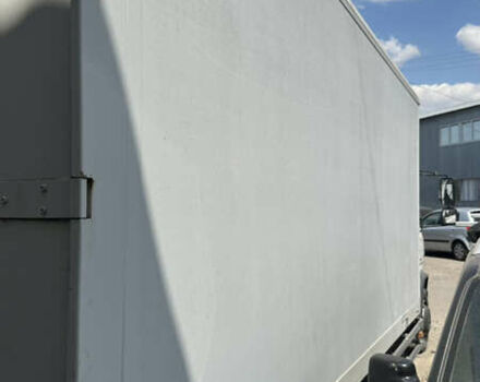 Білий Мерседес Варіо, об'ємом двигуна 4.25 л та пробігом 265 тис. км за 22000 $, фото 8 на Automoto.ua