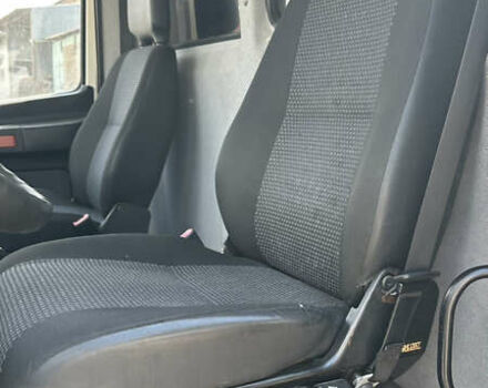 Білий Мерседес Варіо, об'ємом двигуна 4.25 л та пробігом 265 тис. км за 22000 $, фото 11 на Automoto.ua