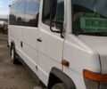 Білий Мерседес Варіо, об'ємом двигуна 4.2 л та пробігом 500 тис. км за 9000 $, фото 5 на Automoto.ua