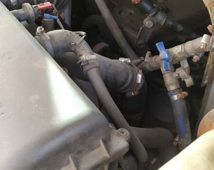 Білий Мерседес Варіо, об'ємом двигуна 4.2 л та пробігом 500 тис. км за 9000 $, фото 14 на Automoto.ua