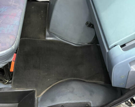 Белый Мерседес Варио, объемом двигателя 4.25 л и пробегом 582 тыс. км за 11500 $, фото 23 на Automoto.ua