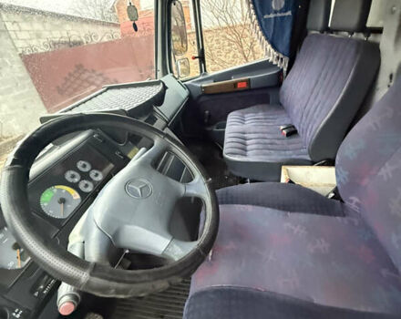 Белый Мерседес Варио, объемом двигателя 4.25 л и пробегом 582 тыс. км за 11500 $, фото 20 на Automoto.ua