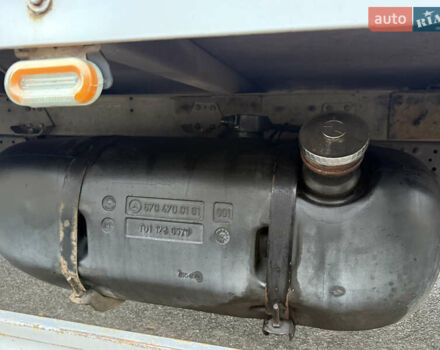 Белый Мерседес Варио, объемом двигателя 4.25 л и пробегом 582 тыс. км за 11500 $, фото 13 на Automoto.ua