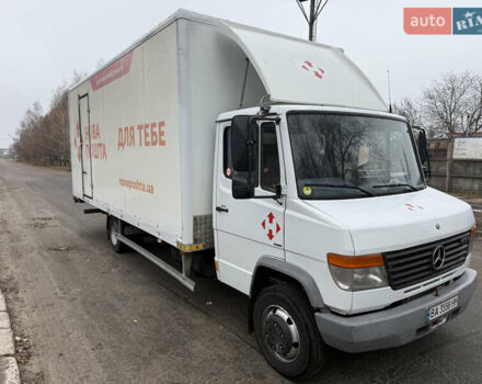 Белый Мерседес Варио, объемом двигателя 4.25 л и пробегом 582 тыс. км за 11500 $, фото 4 на Automoto.ua