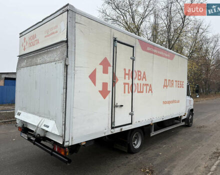 Белый Мерседес Варио, объемом двигателя 4.25 л и пробегом 582 тыс. км за 11500 $, фото 3 на Automoto.ua