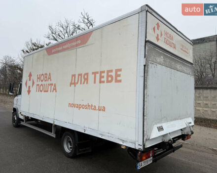 Белый Мерседес Варио, объемом двигателя 4.25 л и пробегом 582 тыс. км за 11500 $, фото 6 на Automoto.ua