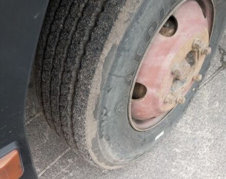 Білий Мерседес Варіо, об'ємом двигуна 4 л та пробігом 754 тис. км за 7700 $, фото 3 на Automoto.ua