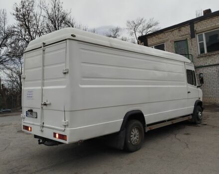 Белый Мерседес Варио, объемом двигателя 2.9 л и пробегом 600 тыс. км за 8200 $, фото 2 на Automoto.ua