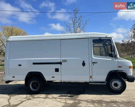 Білий Мерседес Варіо, об'ємом двигуна 2.87 л та пробігом 561 тис. км за 8000 $, фото 3 на Automoto.ua