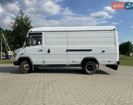Мерседес Варио 2004 в Сваляве на Automoto.ua Белый Мерседес Варио, объемом двигателя 4.3 л и пробегом 470 тыс. км за 14700 $, фото 1 на Automoto.ua