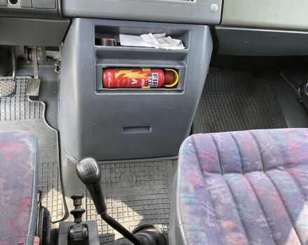 Мерседес Варио 2004 в Сваляве на Automoto.ua Белый Мерседес Варио, объемом двигателя 4.3 л и пробегом 470 тыс. км за 14700 $, фото 12 на Automoto.ua