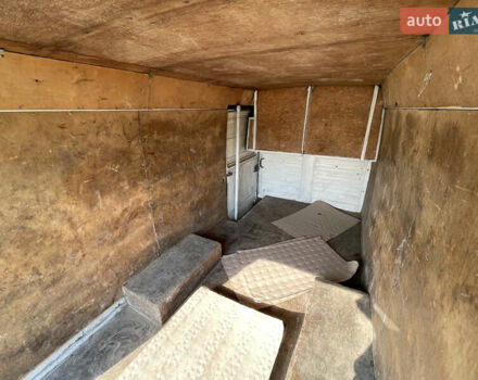 Мерседес Варио 2004 в Сваляве на Automoto.ua Белый Мерседес Варио, объемом двигателя 4.3 л и пробегом 470 тыс. км за 14700 $, фото 8 на Automoto.ua