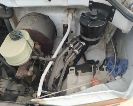 Білий Мерседес Варіо, об'ємом двигуна 4.2 л та пробігом 87 тис. км за 10700 $, фото 2 на Automoto.ua