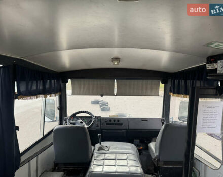 Білий Мерседес Варіо, об'ємом двигуна 3.97 л та пробігом 600 тис. км за 9300 $, фото 24 на Automoto.ua