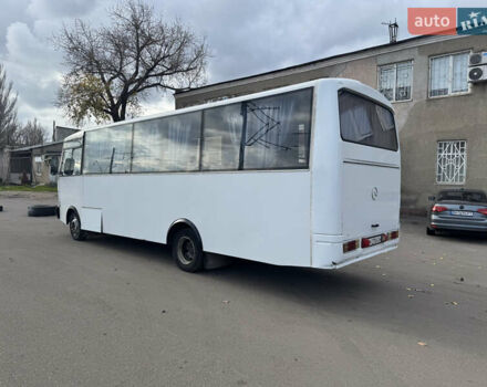 Білий Мерседес Варіо, об'ємом двигуна 3.97 л та пробігом 600 тис. км за 9300 $, фото 13 на Automoto.ua