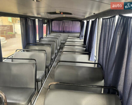 Білий Мерседес Варіо, об'ємом двигуна 3.97 л та пробігом 600 тис. км за 9300 $, фото 4 на Automoto.ua