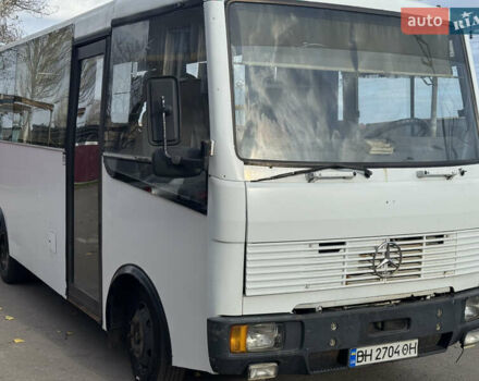 Білий Мерседес Варіо, об'ємом двигуна 3.97 л та пробігом 600 тис. км за 9300 $, фото 10 на Automoto.ua