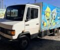 Белый Мерседес Варио, объемом двигателя 3.97 л и пробегом 500 тыс. км за 8000 $, фото 1 на Automoto.ua