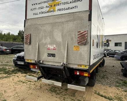 Білий Мерседес Варіо, об'ємом двигуна 4.25 л та пробігом 300 тис. км за 12000 $, фото 1 на Automoto.ua