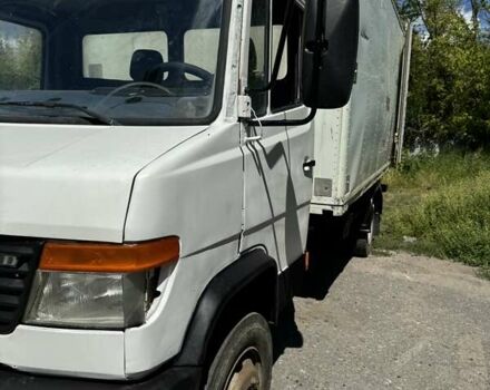 Белый Мерседес Варио, объемом двигателя 4.25 л и пробегом 650 тыс. км за 6000 $, фото 1 на Automoto.ua