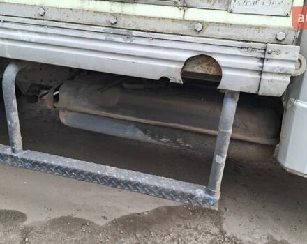 Білий Мерседес Варіо, об'ємом двигуна 4.25 л та пробігом 500 тис. км за 10500 $, фото 12 на Automoto.ua