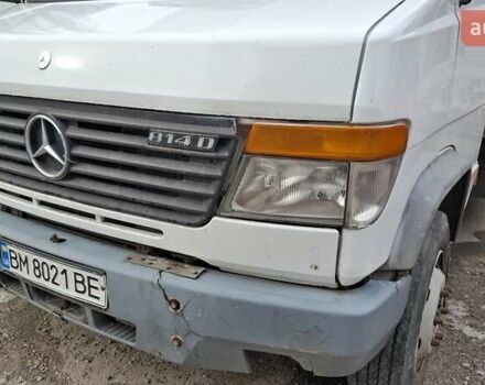 Білий Мерседес Варіо, об'ємом двигуна 4.25 л та пробігом 500 тис. км за 10500 $, фото 3 на Automoto.ua