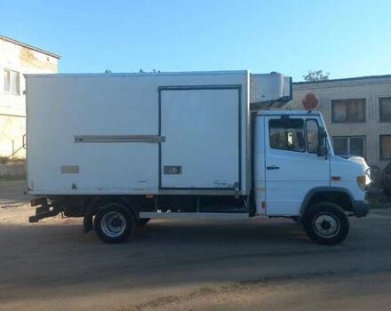 Белый Мерседес Варио, объемом двигателя 2.87 л и пробегом 402 тыс. км за 10500 $, фото 4 на Automoto.ua