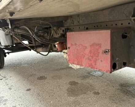 Білий Мерседес Варіо, об'ємом двигуна 4.25 л та пробігом 600 тис. км за 10500 $, фото 5 на Automoto.ua