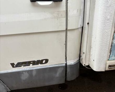 Білий Мерседес Варіо, об'ємом двигуна 4.25 л та пробігом 600 тис. км за 10500 $, фото 23 на Automoto.ua