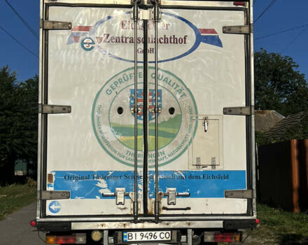 Белый Мерседес Варио, объемом двигателя 4.25 л и пробегом 633 тыс. км за 10500 $, фото 7 на Automoto.ua