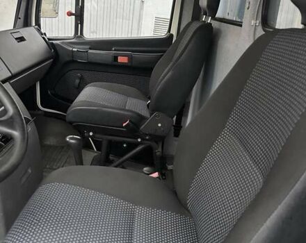 Белый Мерседес Варио, объемом двигателя 4.25 л и пробегом 198 тыс. км за 29000 $, фото 6 на Automoto.ua