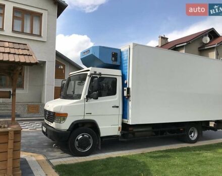 Белый Мерседес Варио, объемом двигателя 4.25 л и пробегом 200 тыс. км за 23600 $, фото 6 на Automoto.ua