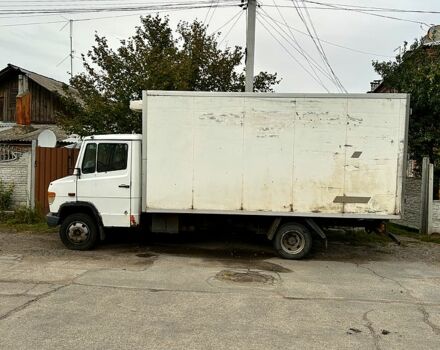 Білий Мерседес Варіо, об'ємом двигуна 2.9 л та пробігом 100 тис. км за 5200 $, фото 2 на Automoto.ua