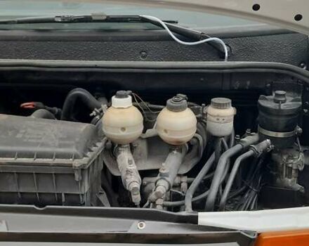 Белый Мерседес Варио, объемом двигателя 4.25 л и пробегом 400 тыс. км за 23000 $, фото 28 на Automoto.ua