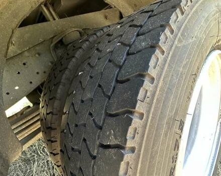 Белый Мерседес Варио, объемом двигателя 4.25 л и пробегом 373 тыс. км за 16000 $, фото 6 на Automoto.ua