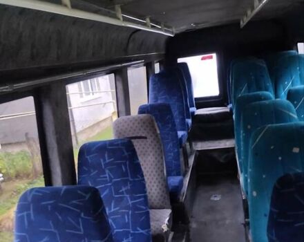 Белый Мерседес Варио, объемом двигателя 4.25 л и пробегом 700 тыс. км за 7500 $, фото 3 на Automoto.ua