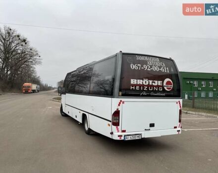 Белый Мерседес Варио, объемом двигателя 4.25 л и пробегом 555 тыс. км за 25500 $, фото 6 на Automoto.ua