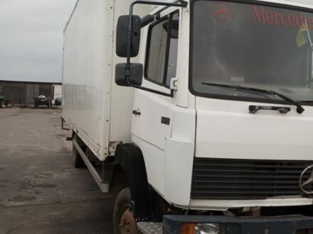 Білий Мерседес Варіо, об'ємом двигуна 4 л та пробігом 754 тис. км за 7700 $, фото 1 на Automoto.ua