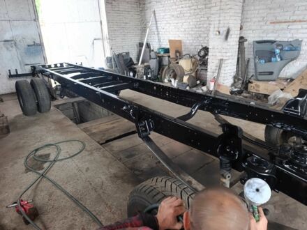 Мерседес Варио 1995 в Виннице на Automoto.ua Белый Мерседес Варио, объемом двигателя 0 л и пробегом 700 тыс. км за 1000 $, фото 1 на Automoto.ua