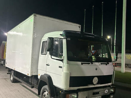 Белый Мерседес Варио, объемом двигателя 4 л и пробегом 5 тыс. км за 7500 $, фото 1 на Automoto.ua