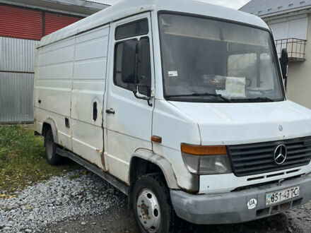 Белый Мерседес Варио, объемом двигателя 0 л и пробегом 434 тыс. км за 3600 $, фото 1 на Automoto.ua