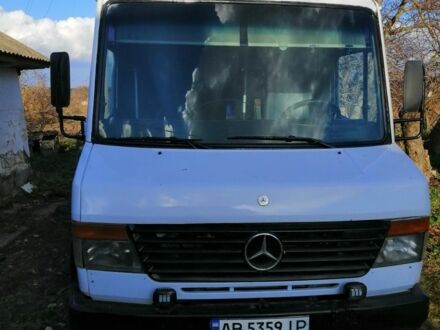 Белый Мерседес Варио, объемом двигателя 2.9 л и пробегом 415 тыс. км за 6000 $, фото 1 на Automoto.ua