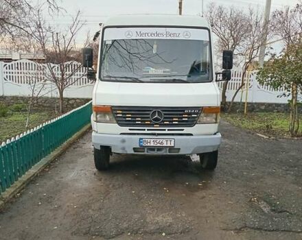 Білий Мерседес Варіо, об'ємом двигуна 4.25 л та пробігом 320 тис. км за 15000 $, фото 1 на Automoto.ua