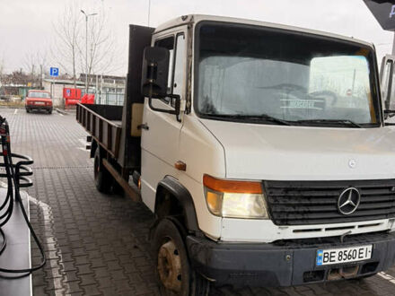 Белый Мерседес Варио, объемом двигателя 4.25 л и пробегом 350 тыс. км за 7200 $, фото 1 на Automoto.ua