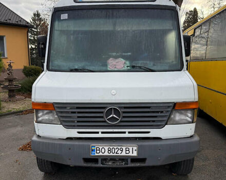 Білий Мерседес Варіо, об'ємом двигуна 0 л та пробігом 200 тис. км за 5000 $, фото 1 на Automoto.ua