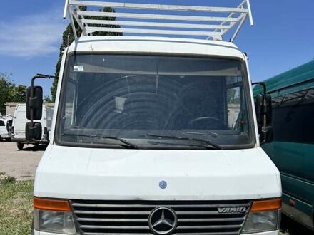 Белый Мерседес Варио, объемом двигателя 4.25 л и пробегом 385 тыс. км за 11900 $, фото 1 на Automoto.ua